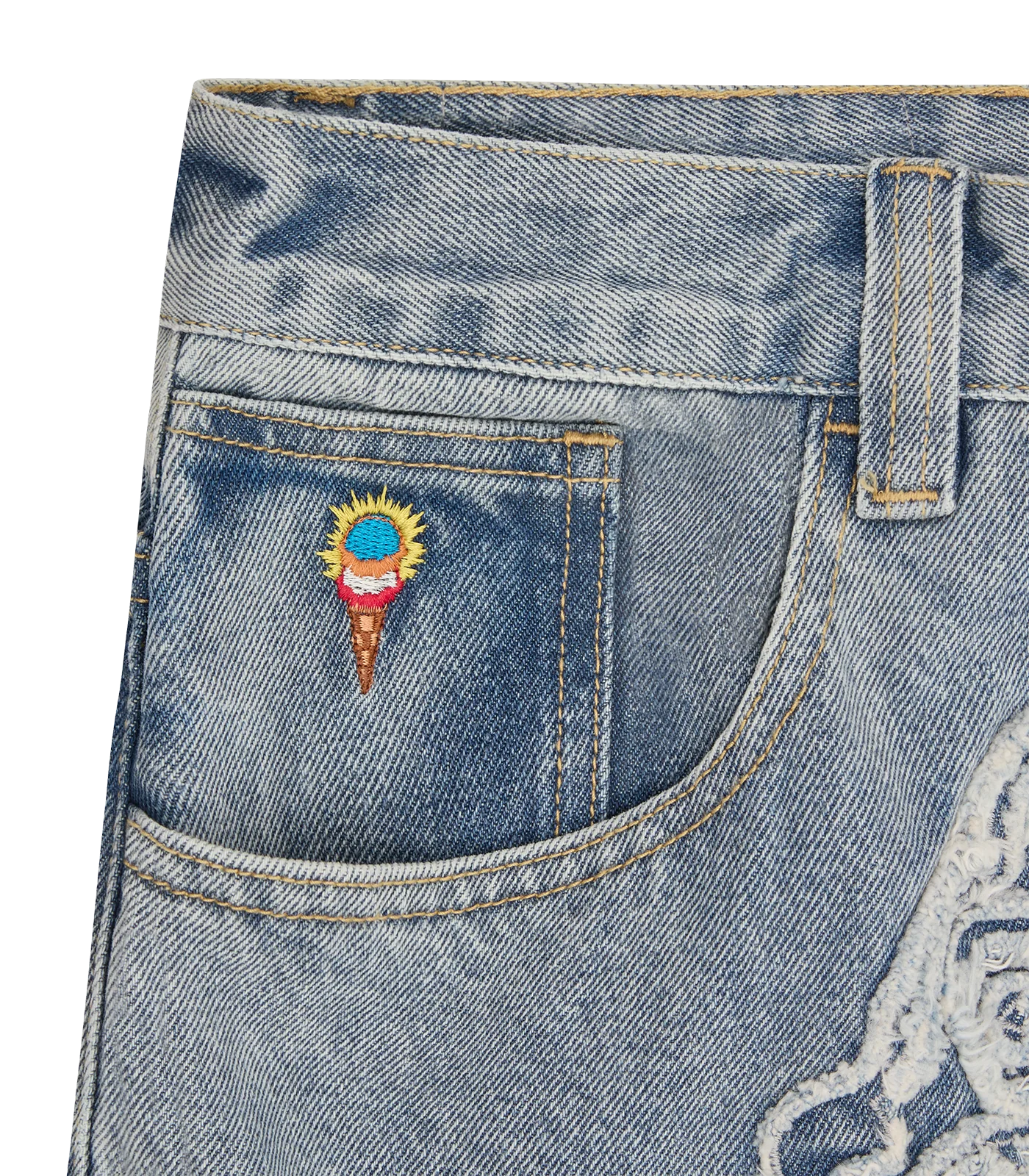 APPLIQUE RUNNING DOG DOUBLE SCOOP DENIM PANTS - LIGHT WASH BLUE - Image 5