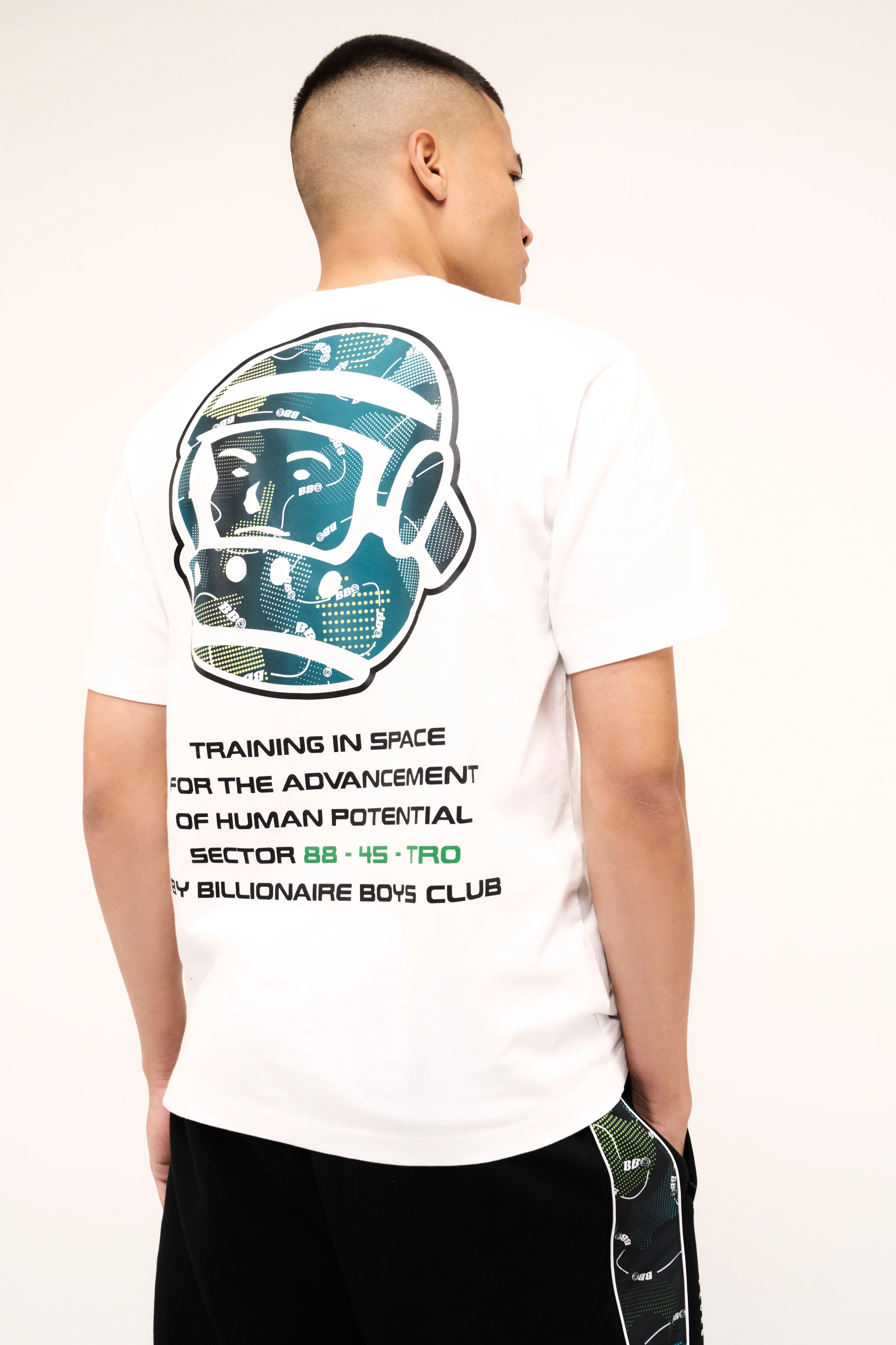 BB ASTRO SPACE TRAINING T-SHIRT - WHITE - Image 4
