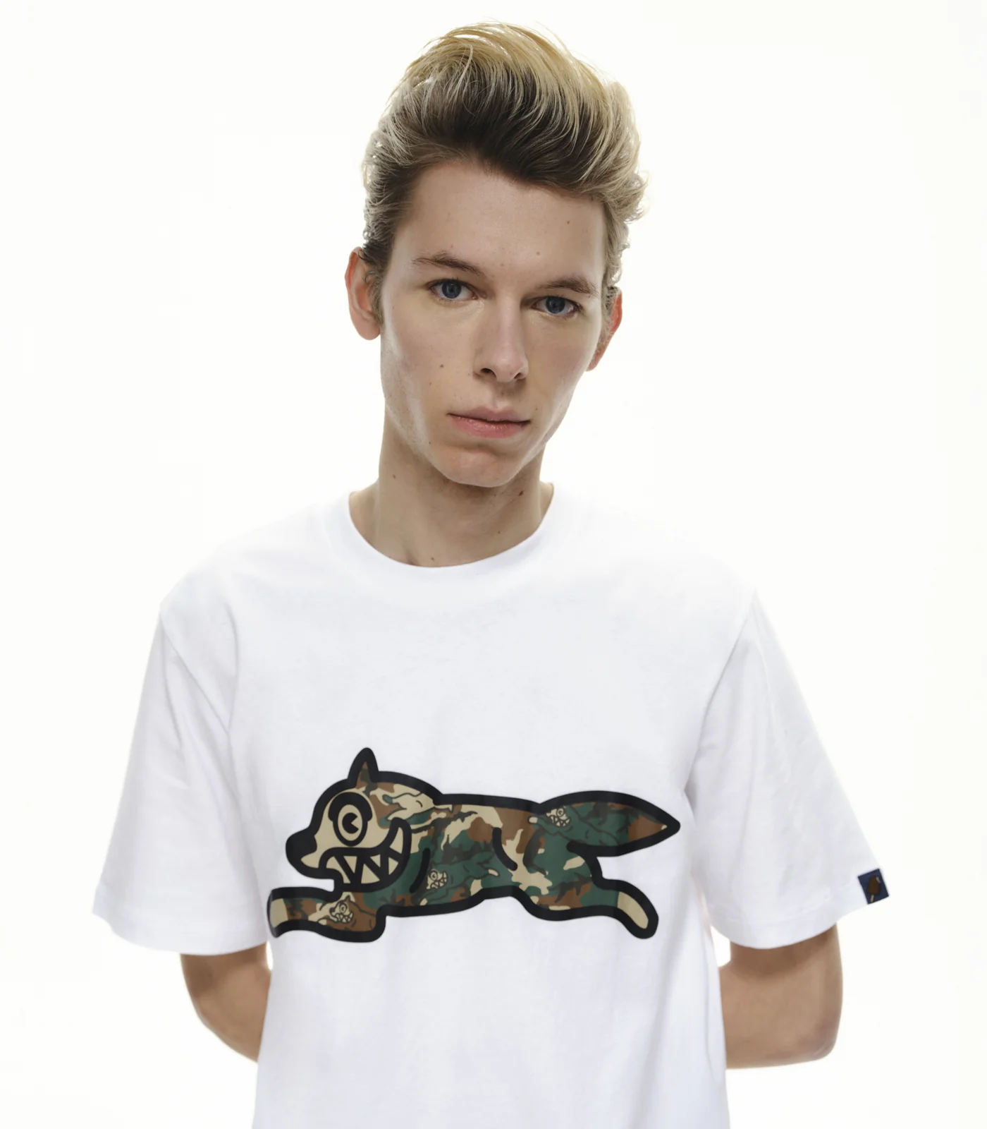 CAMO RUNNING DOG WOODLAND T-SHIRT - WHITE - Image 6