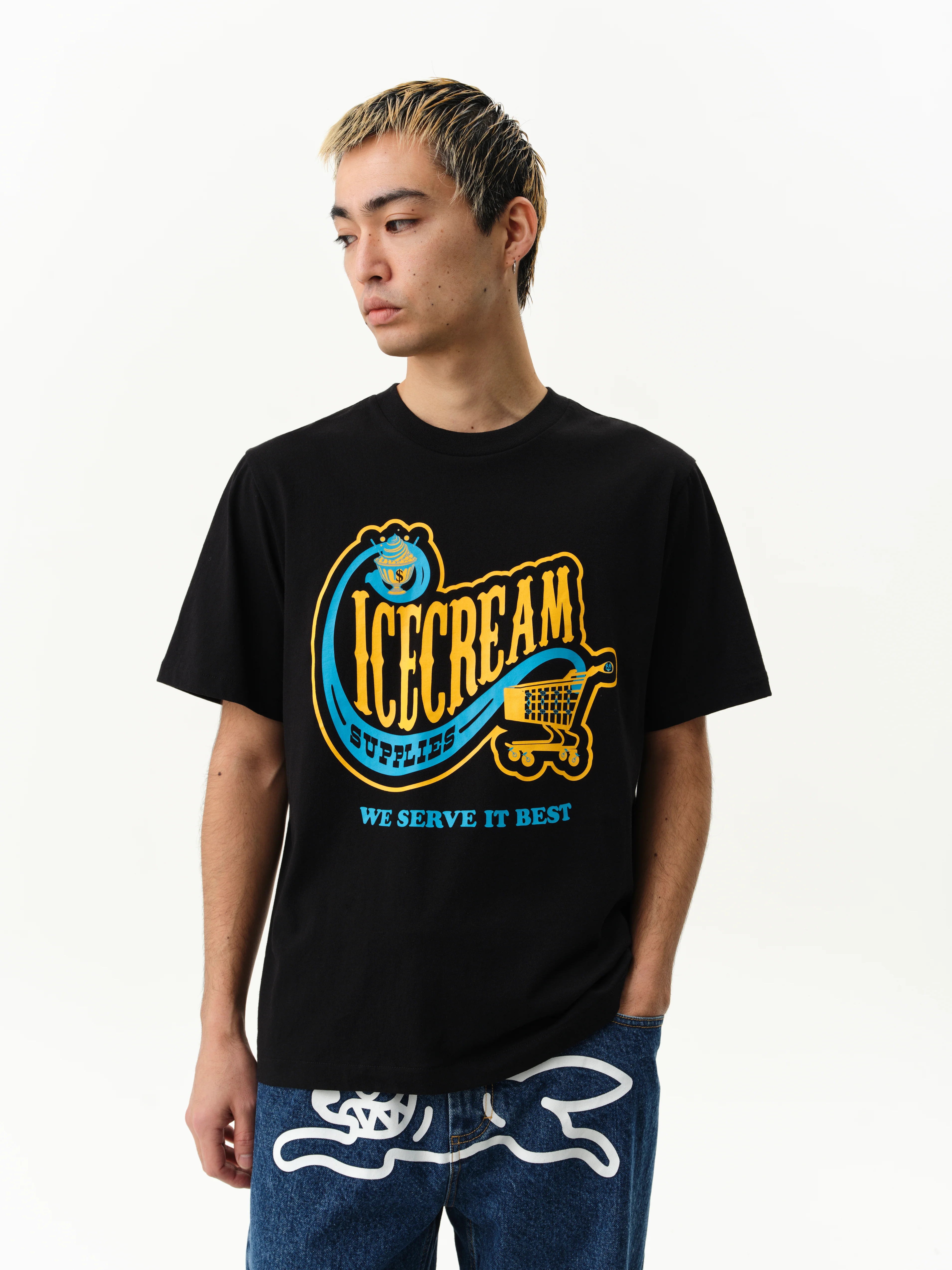 CONVENIENCE STORE T-SHIRT - BLACK - Image 4