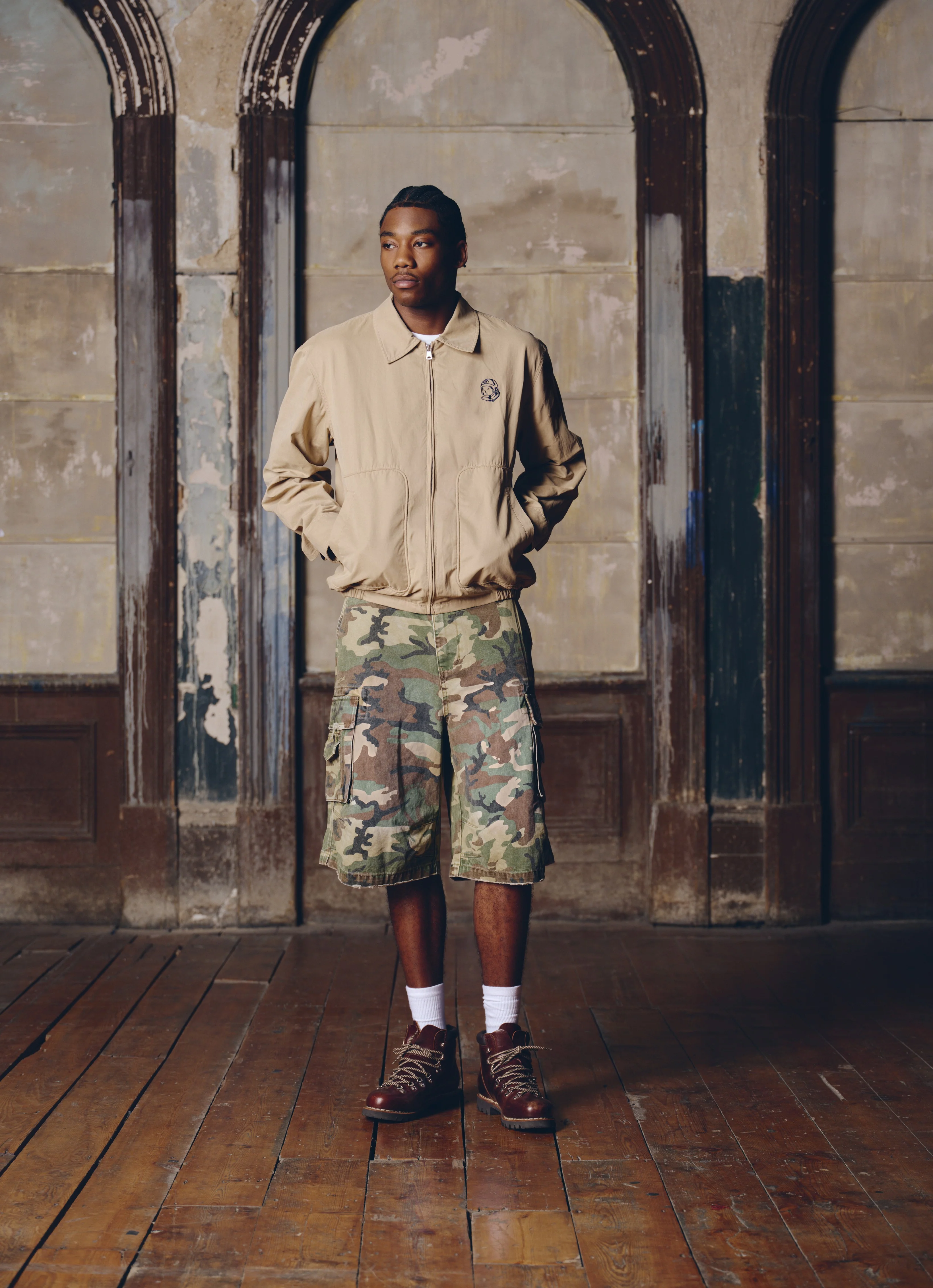 ARCH LOGO BLOUSON JACKET - SAND - Image 2