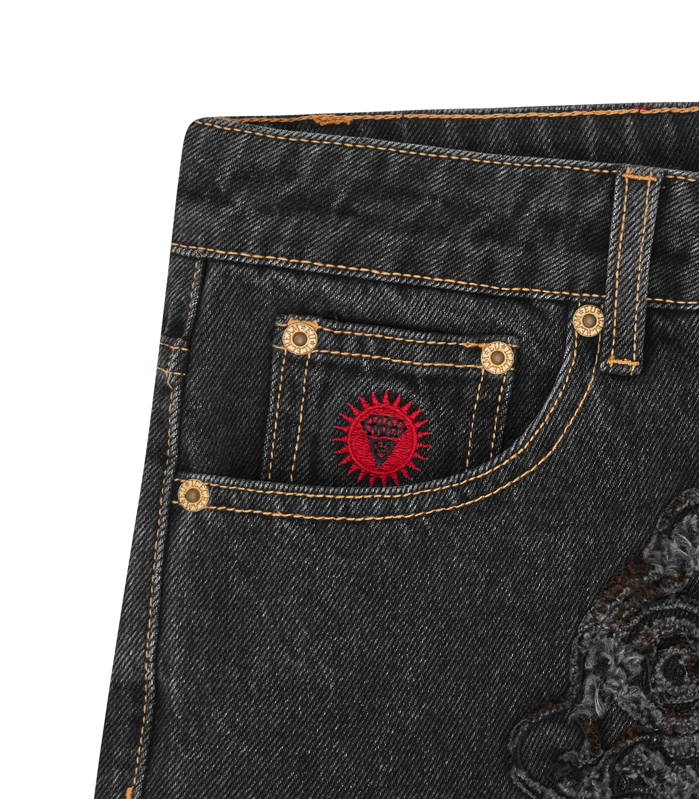 DISTRESSED APPLIQUE RUNNING DOG DENIM PANTS - WASHED BLACK - Image 5