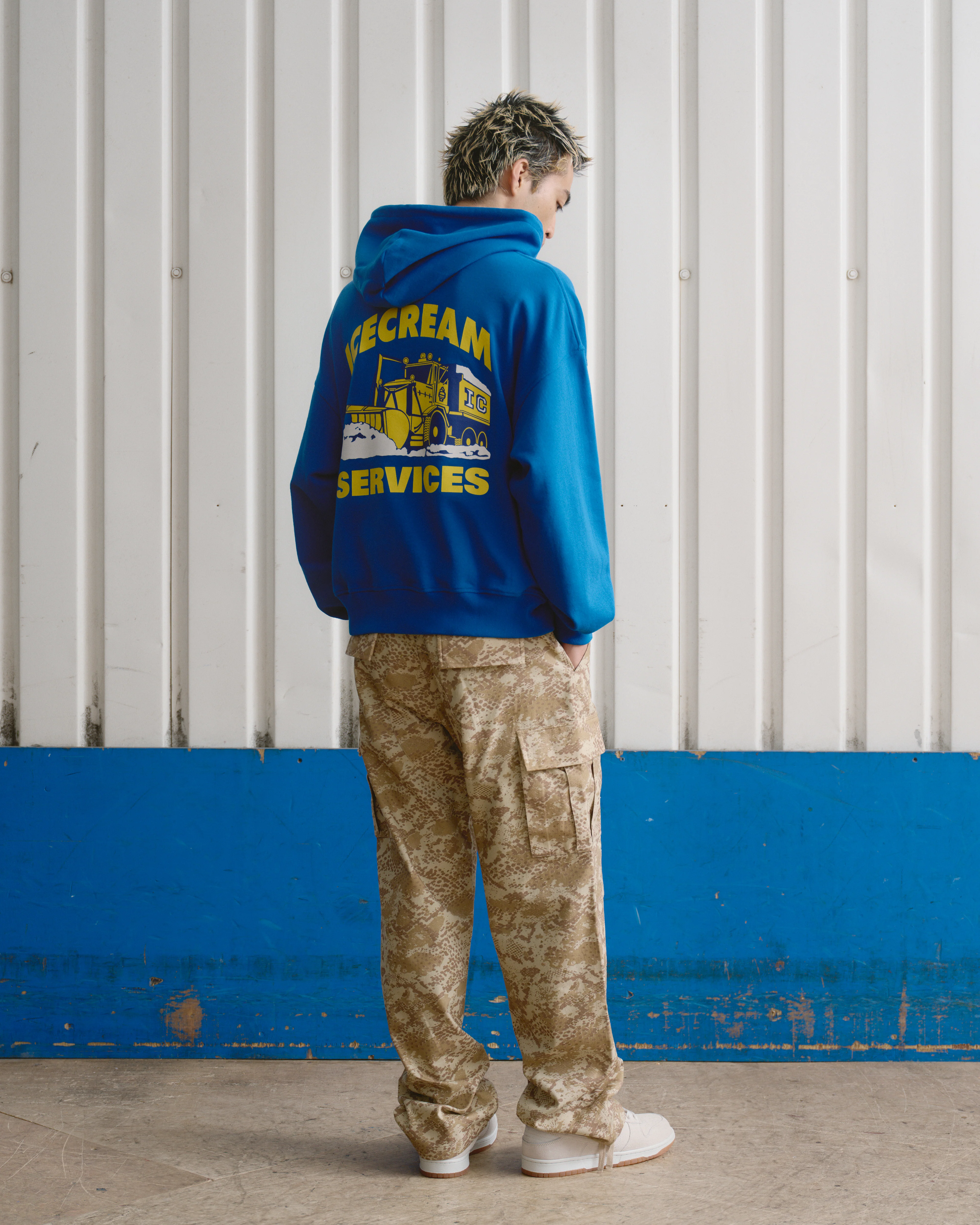 IC SERVICES OVERSIZED POPOVER HOOD - BLUE - Image 3