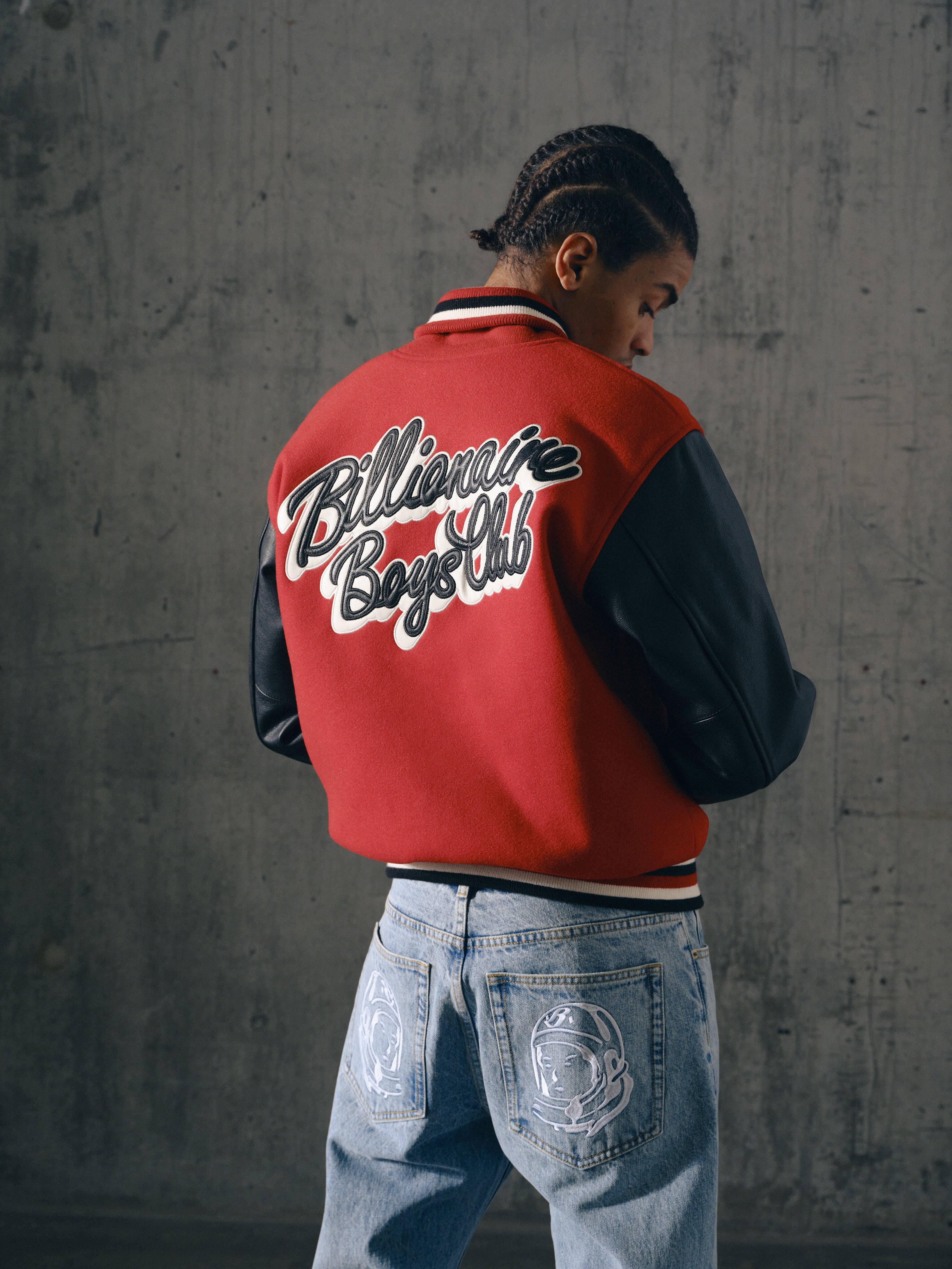LEATHER SLEEVE COLLEGE SCRIPT VARSITY JACKET - RED/BLACK - Image 3