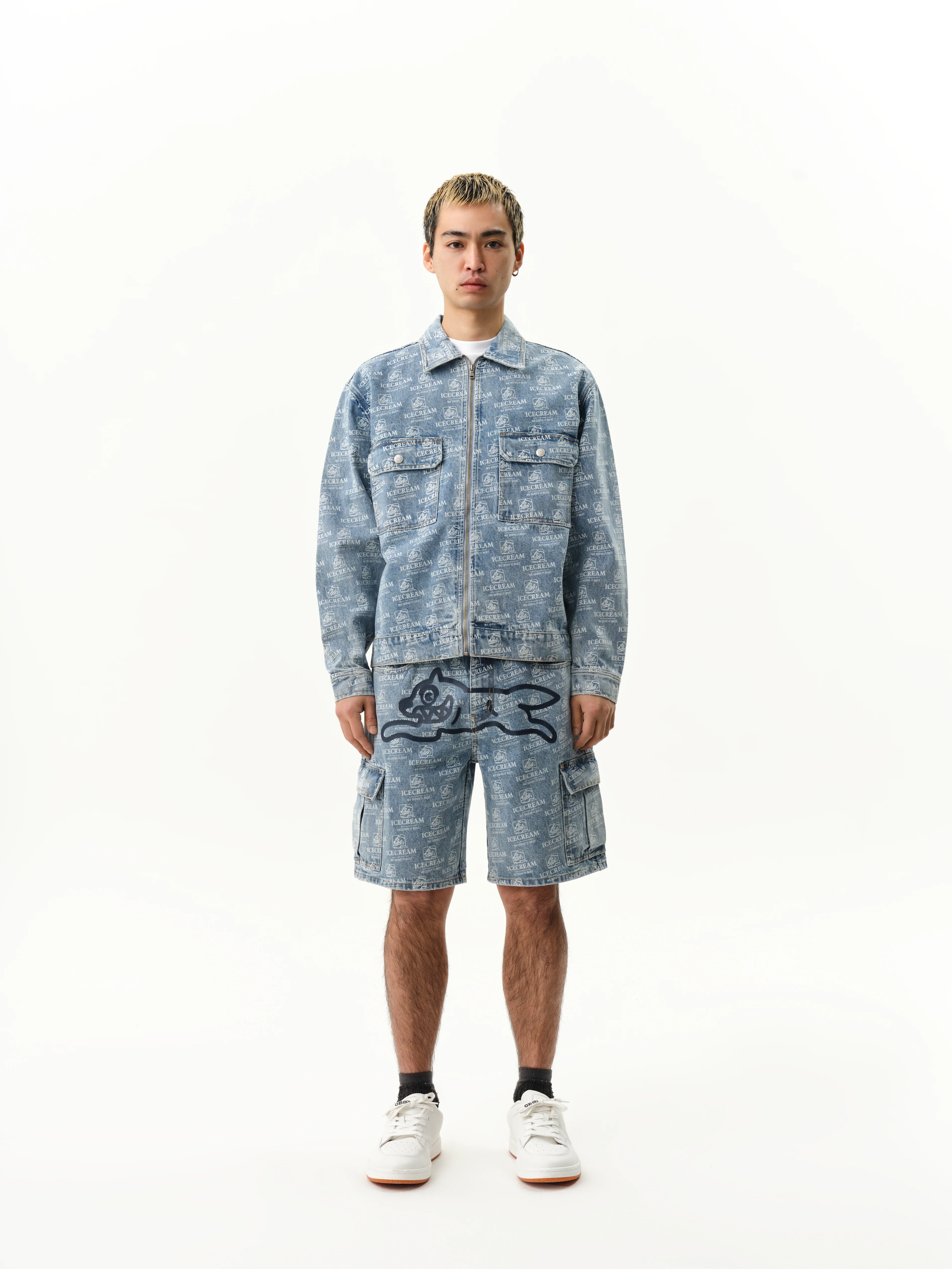 REPEAT PRINT DENIM TRUCKER JACKET - HEAVY WASH BLUE - Image 3