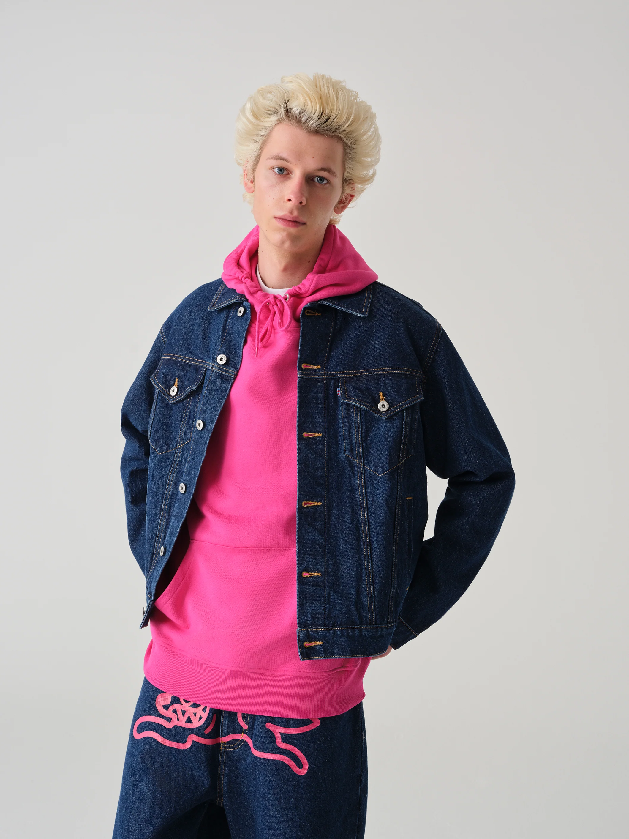 RUNNING DOG DENIM TRUCKER JACKET - INDIGO - Image 4