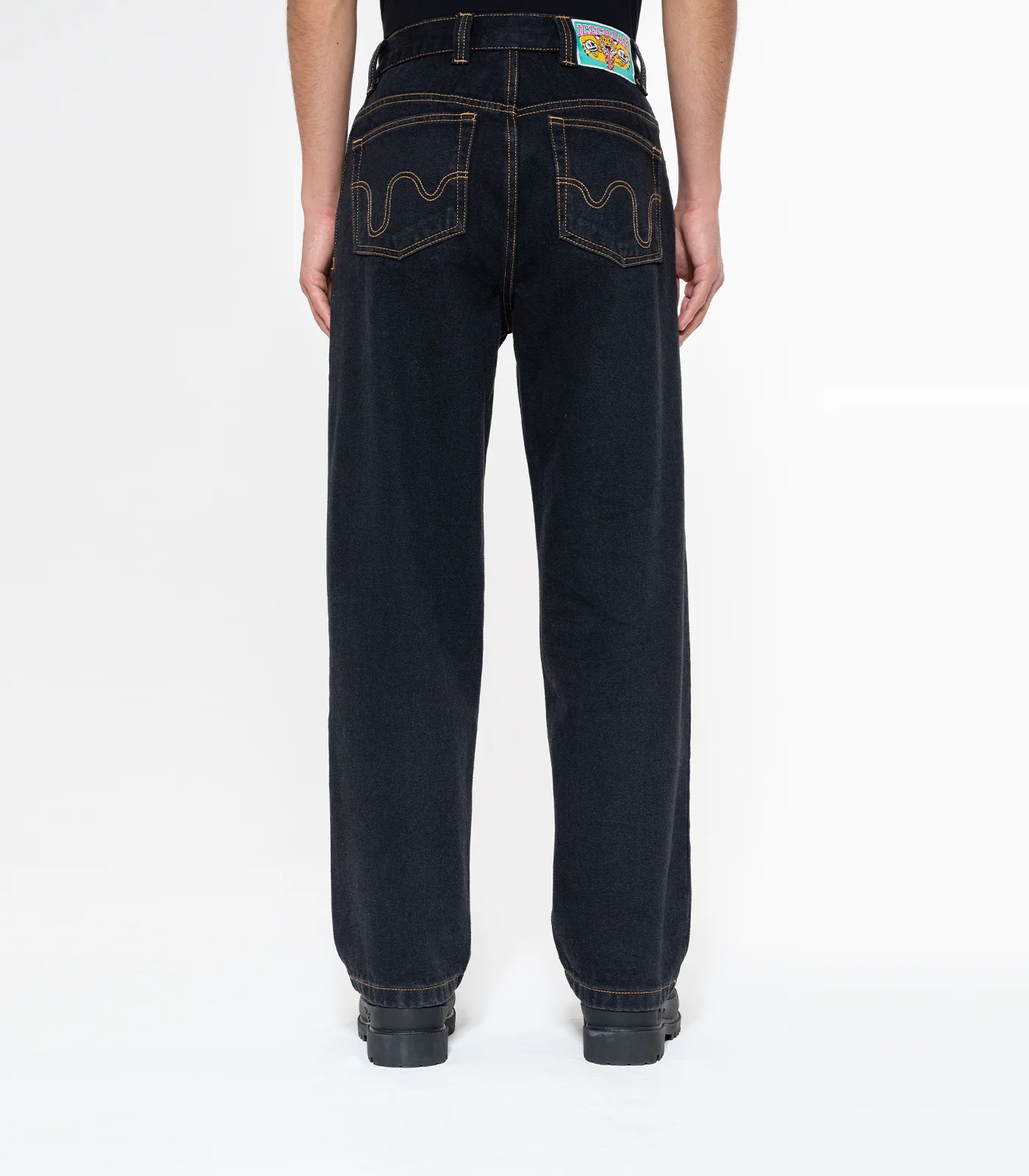 RUNNING DOG DOUBLE SCOOP DENIM PANTS - BLACK - Image 4