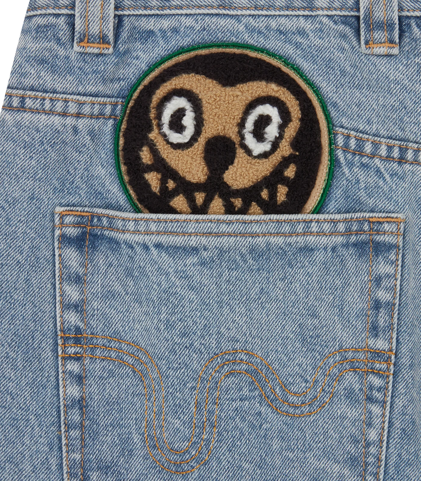 RUNNING PUPPY PATCH TRIPLE SCOOP DENIM PANT - HEAVY WASH BLUE - Image 8