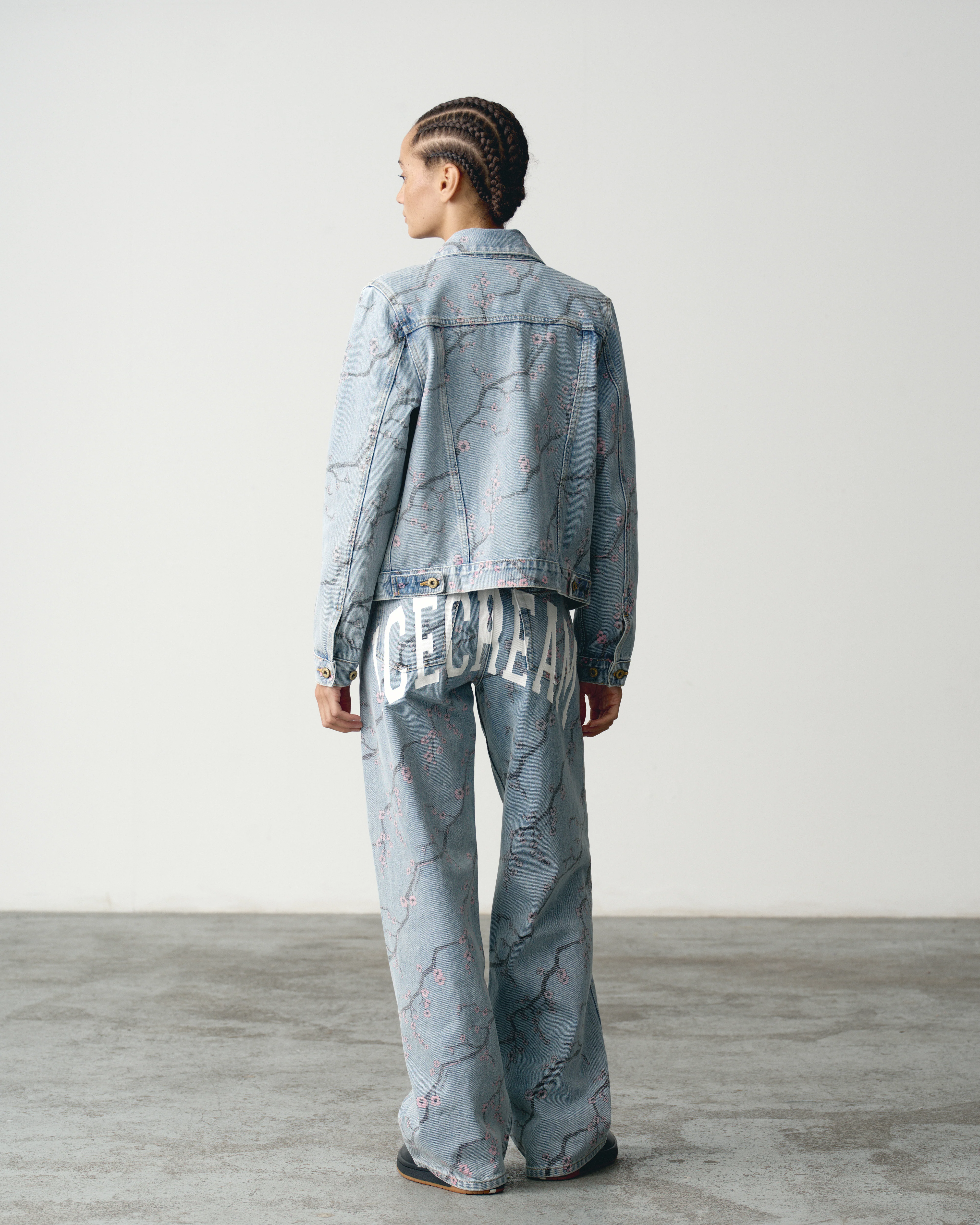 SAKURA DENIM PANTS - LIGHT WASH BLUE - Image 4