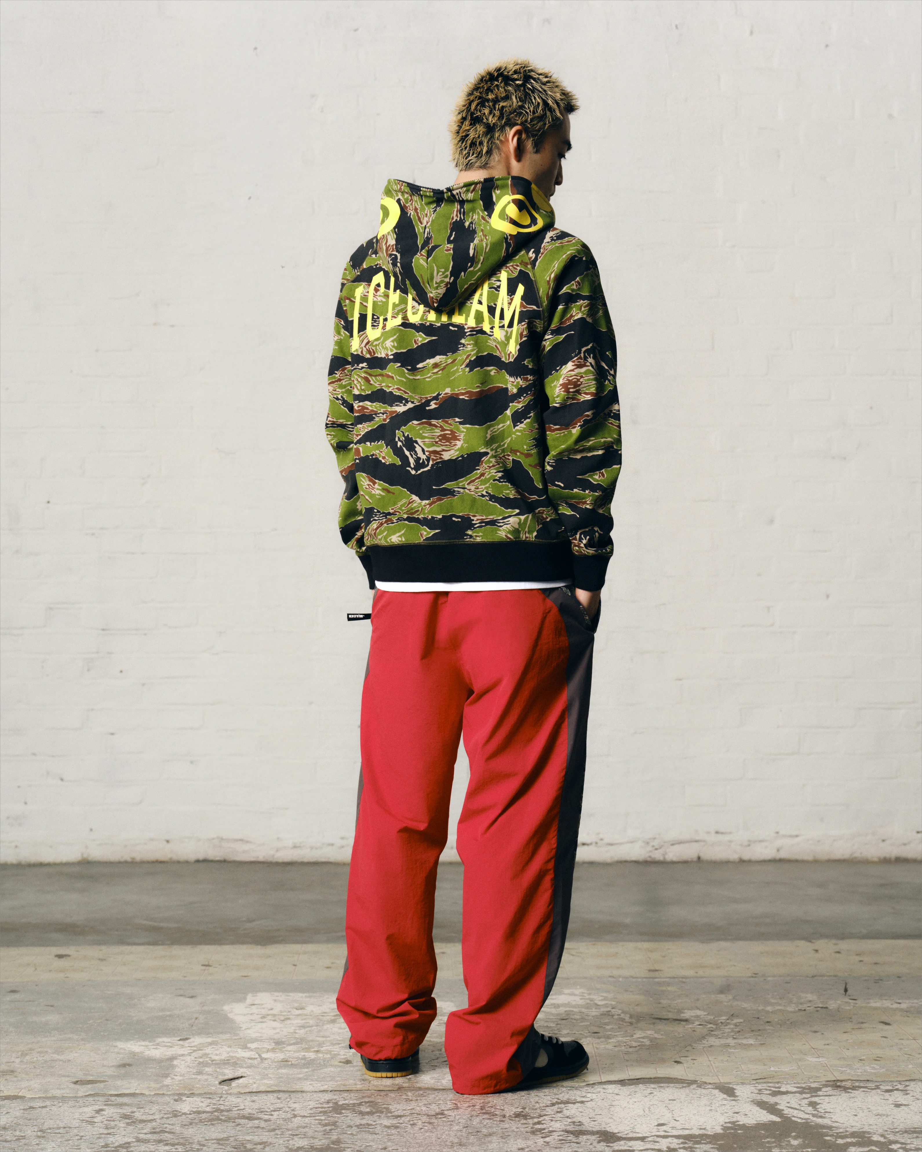 SMILEY TIGER STRIPE FULL ZIP-THROUGH HOOD - CAMO - Image 4