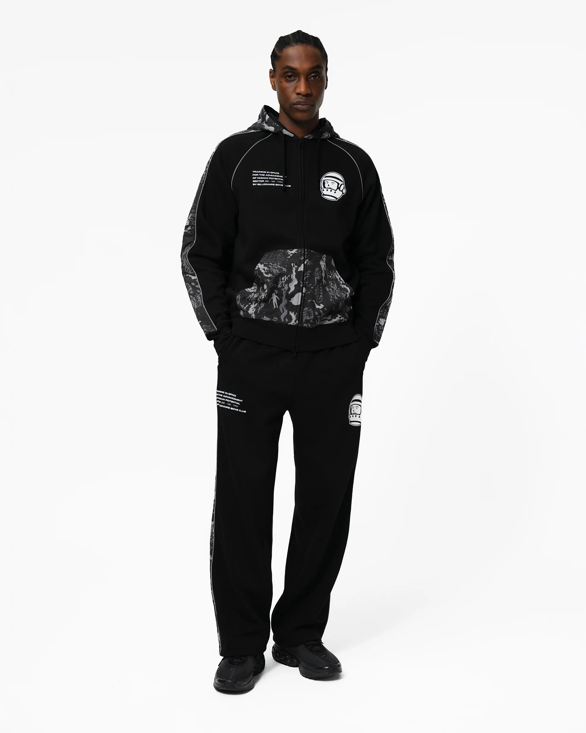 SPACE TRAINING STRAIGHT LEG SWEATPANTS - BLACK - Image 3