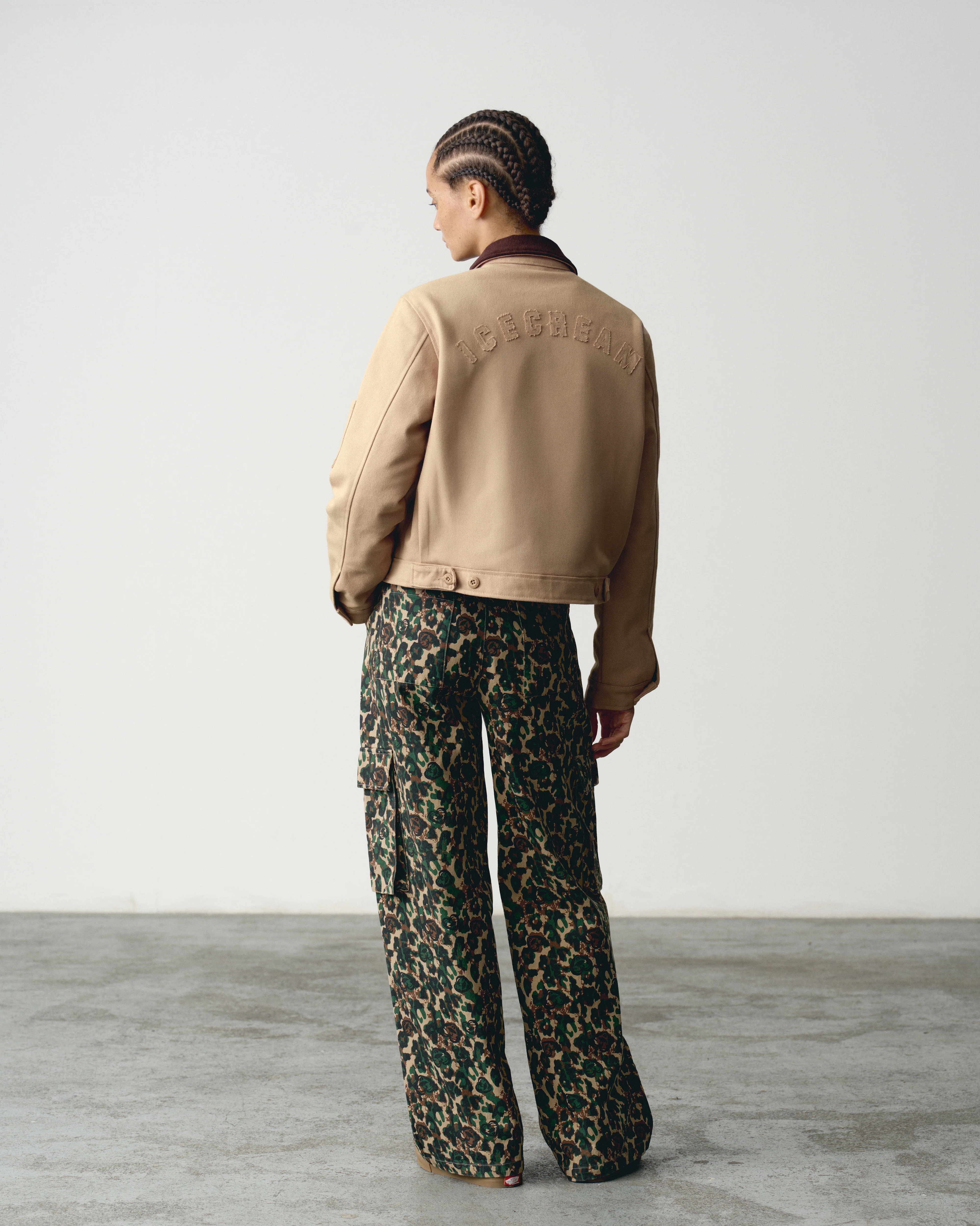 TEAM IC CROPPED WORK JACKET - BEIGE - Image 4