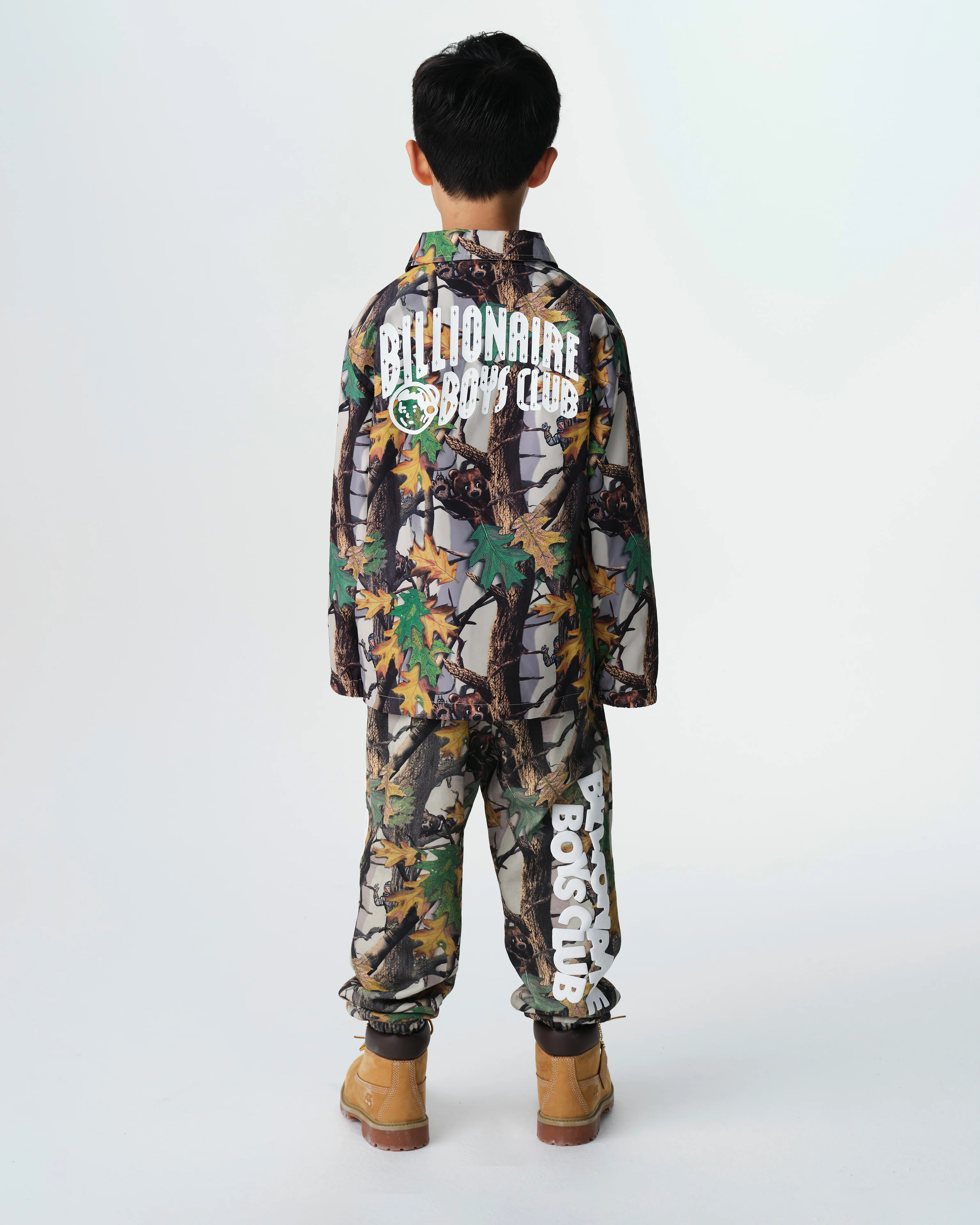 KIDS TREE CAMO ARCH LOGO ASTRO COACH JACKET - MULTI - Image 4