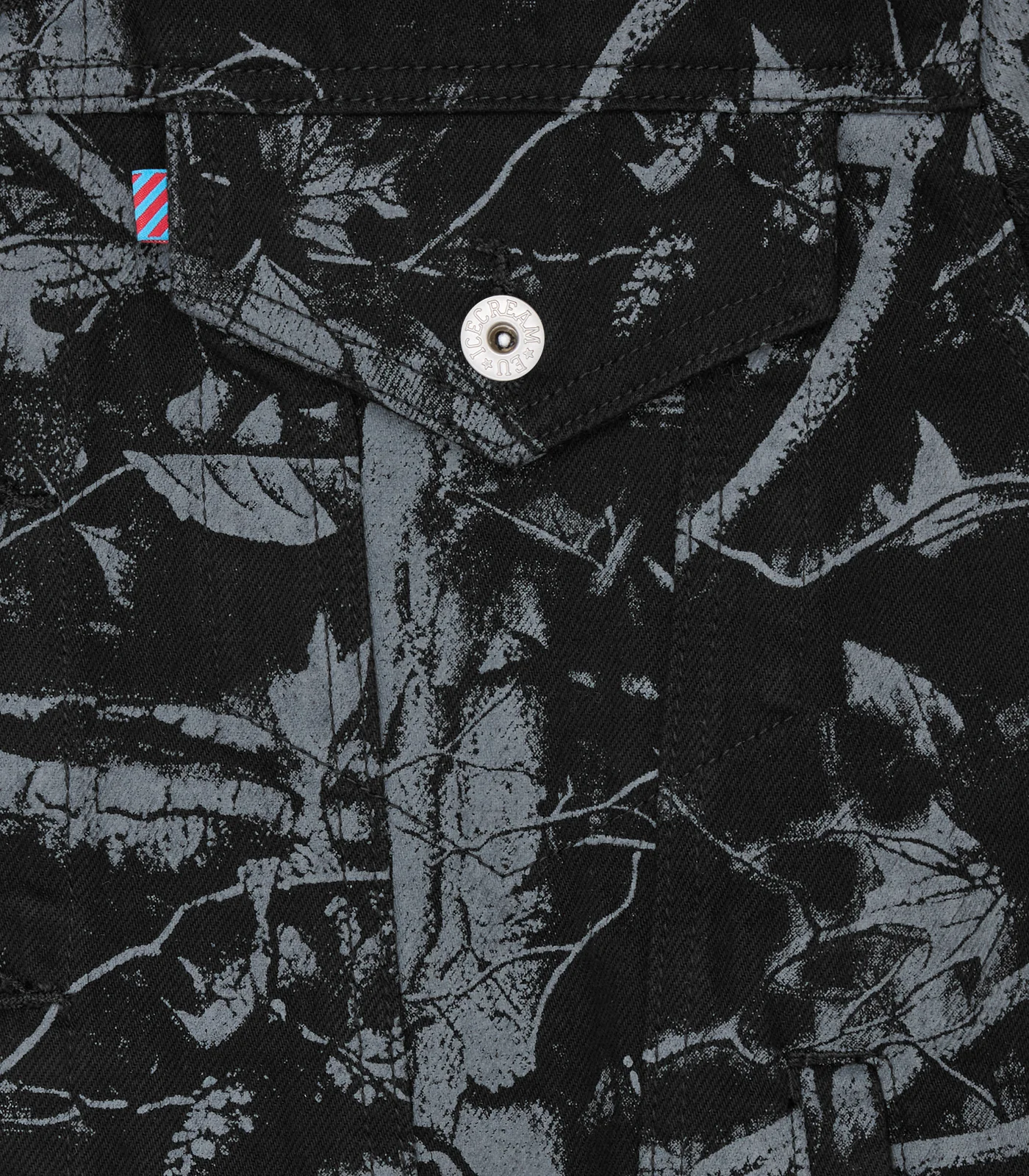 TREE CAMO DENIM TRUCKER JACKET - BLACK - Image 5